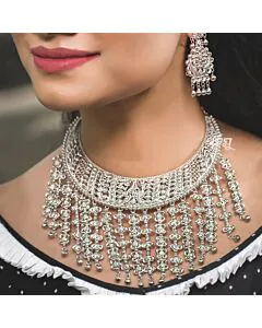 Elegant Silver Choker with Droplet Tassels