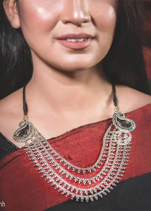 Elegant Silver Pearl Layered Necklace Set