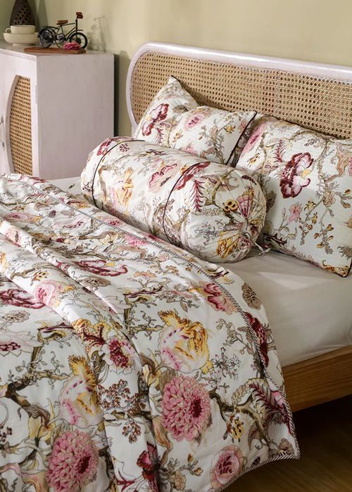 Cleo Floral Summer Katha Set