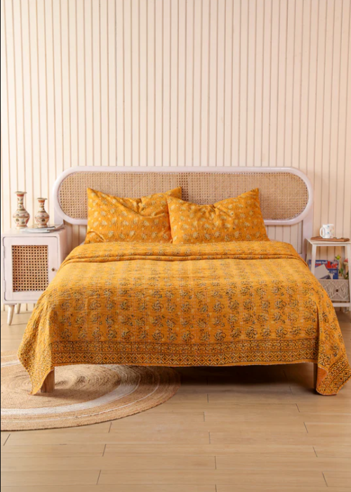 Kyra Floral Cotton Kantha with Pillow cases